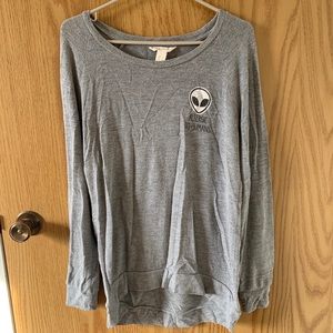 3/$15 Urban Heritage // Super soft long sleeve tee